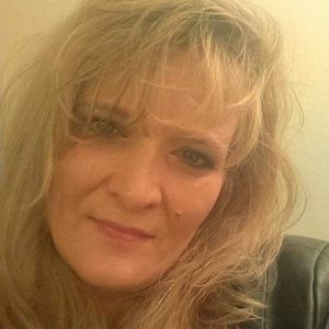 Meet your Posher, Stacy